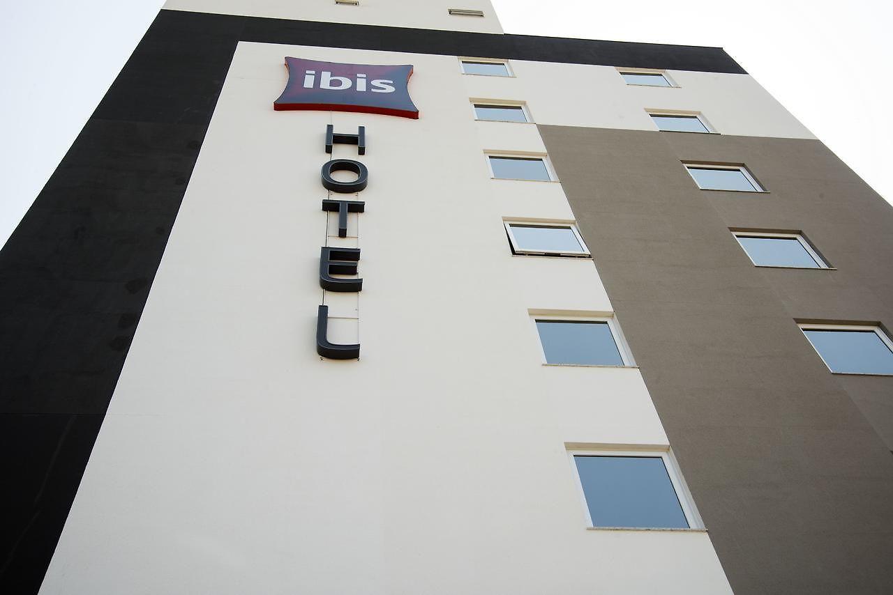 Ibis Aracruz Hotel Buitenkant foto