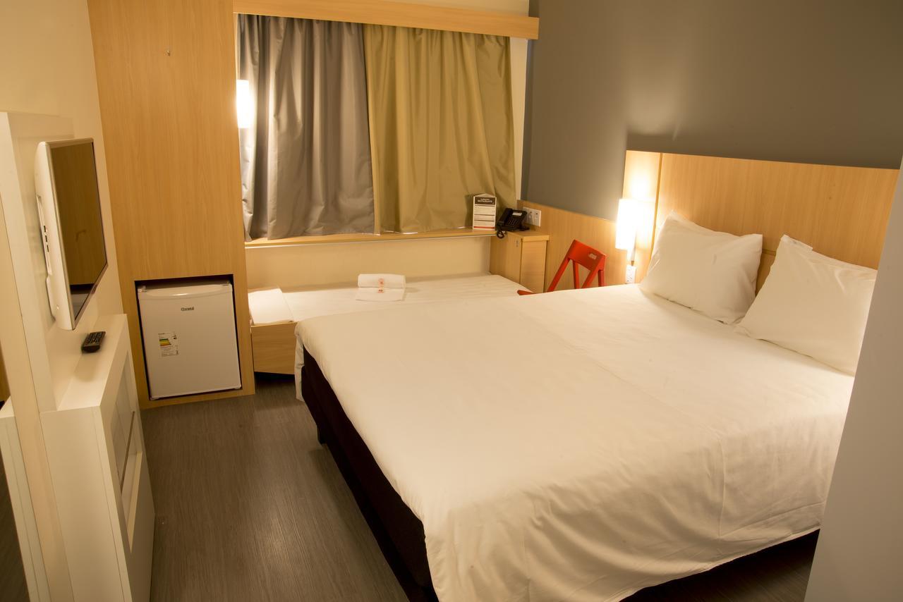 Ibis Aracruz Hotel Buitenkant foto